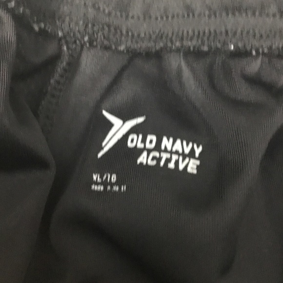 Old Navy Active Mens Shorts - Picture 4 of 4